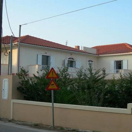 Theasis House Apartment Khelmata Ngoại thất bức ảnh